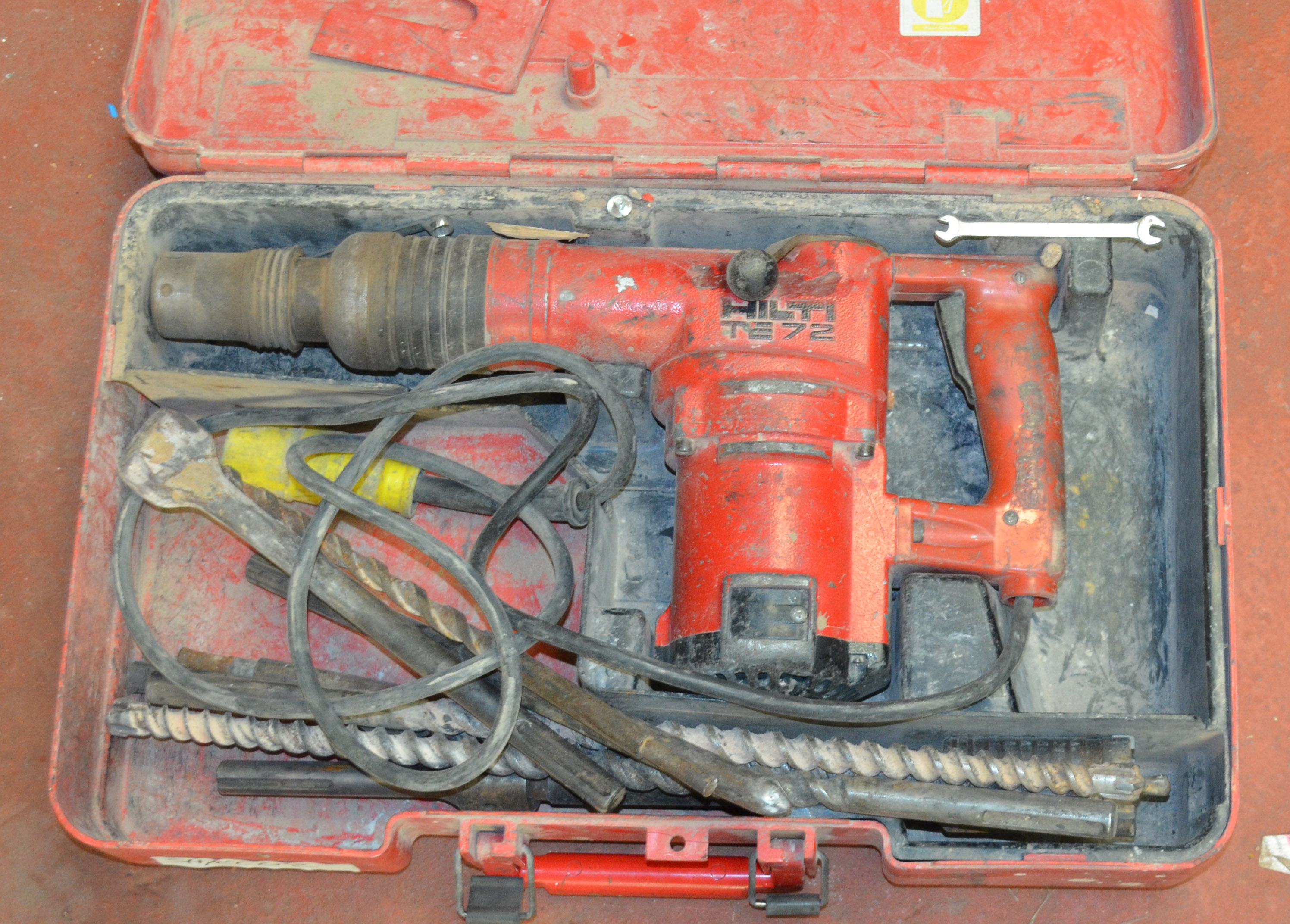 POLICE > HILTI TE72 drill. [NO RESERVE] [VAT ON HAMMER PRICE]