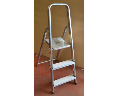POLICE > Metal step-ladder [NO RESERVE] [VAT ON HAMMER PRICE]