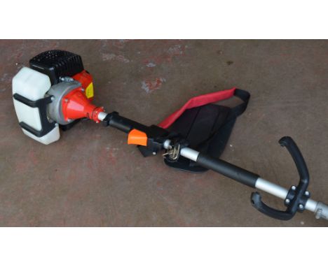 POLICE > Petrol Pole Hedge Trimmer MFS520HT. [NO RESERVE] [VAT ON HAMMER PRICE]