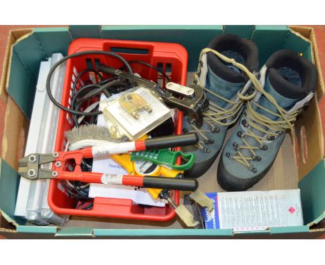 A quantity of plumbing tools etc.