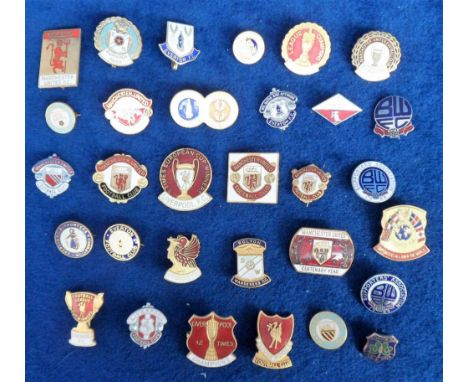 Football badges, a selection of 31 enamel badges, all 1970/80's, North West clubs, Chester (1), Man Utd (8), Liverpool (9), M