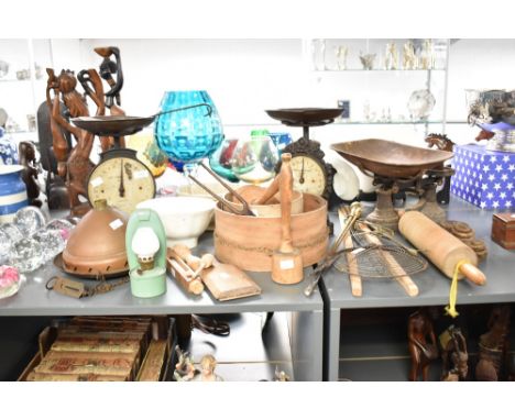 A metal household weighing scale, h31cm, sold together with a ceramic jelly mould, curling irons, a wooden honey dipper ect