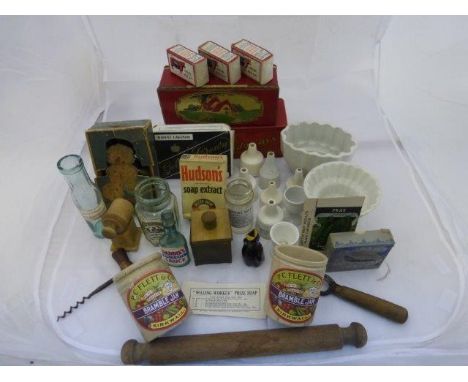 A shelf full of kitchenalia. 