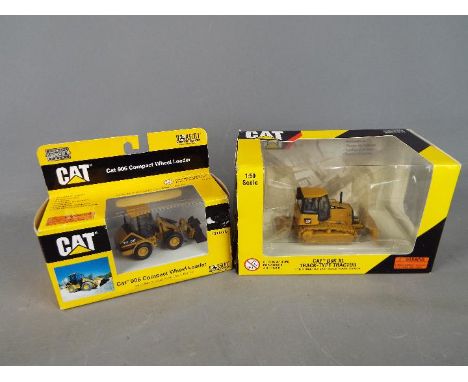 Norscot - Two boxed 1:50 scale diecast Norscot Construction vehicles. Lot includes #55192 Caterpillar D6K XL Track-Type Tract