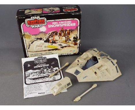 Star Wars, Kenner / Palitoy - A boxed vintage Star Wars The Empire Strikes Back, Rebel Armoured Snowspeeder. The model, marke