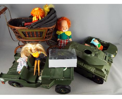 Hasbro, Palitoy, Others - Three unboxed 'Action Man' vehicles together with a small collection of unboxed diecast vehicles, a