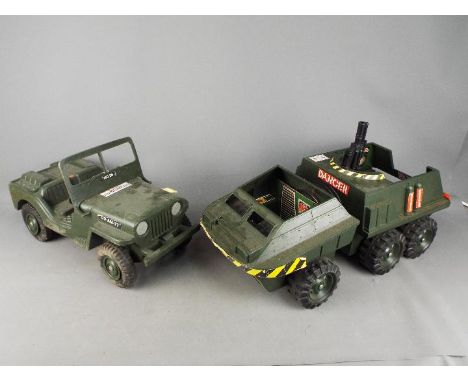 Hasbro, Action Man - Two vintage unboxed Action Man vehicles. Lot includes Action Man Multi Terrain Vehicle and Action Man Je