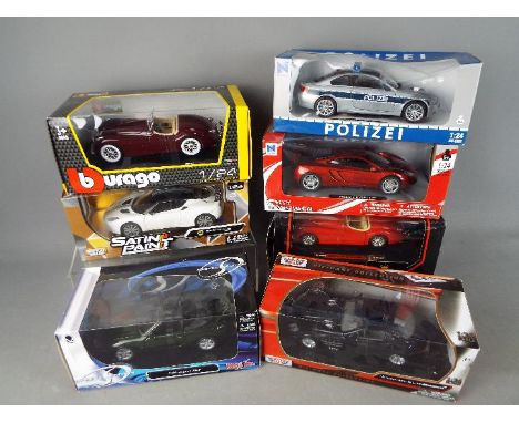 Maisto, Motor Max, Bburago New Ray - Six boxed diecast 1:24 scale diecast model cars. Lot includes Motor Max Mercedes Benz SL
