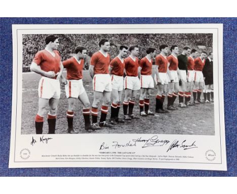 Football, Manchester United multi signed 12x18 colourised photograph, featuring signatures from Ken Morgans, Bill Foulkes, Ha