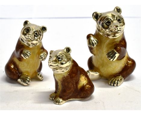 THREE MODERN SATURNO MINIATURE SILVER AND ENAMEL FIGURE OF THE THREE BEARS The larger bear approx 4cm, hallmarked London 2005