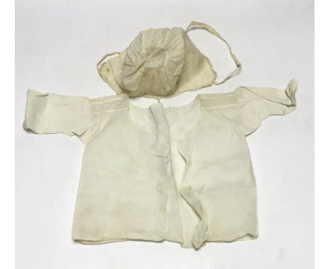 An early 18th century Hollie point insertion baby’s linen vest, three baby bonnets with Hollie point insertions and an early 