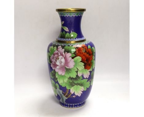 A Chinese cloisonné enamel vase, 31cm