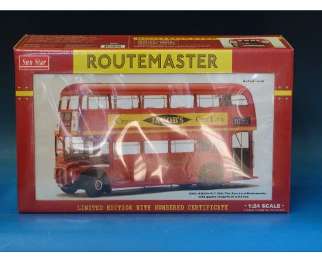 Sun Star 1:24 scale Standard Routemaster with quarter-drop front windows RM 254-VLT No 2902 (in original box with numbered ce