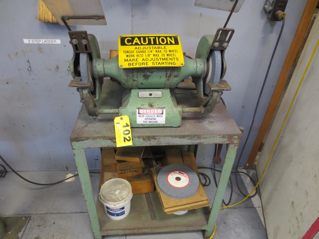 Double End Bench Grinder With Table Wheels