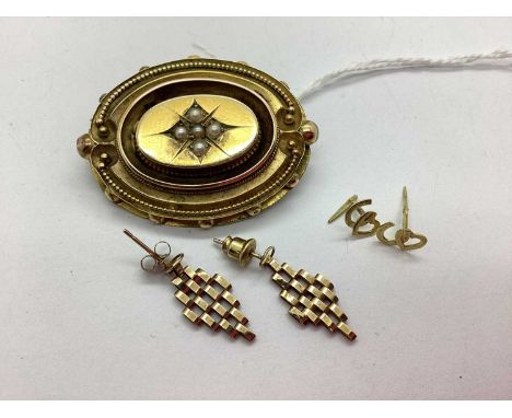 A Pair of 9ct Gold Horseshoe and Heart Earrings, to hinged panel backs, together with a pair of articulated geometric panel d