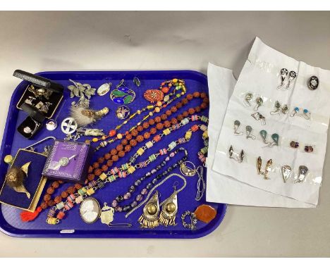 An Assortment of Vintage and Later Jewellery, to include Fish enamel brooch and earring set, Celtic style tie slide, Alpaca M