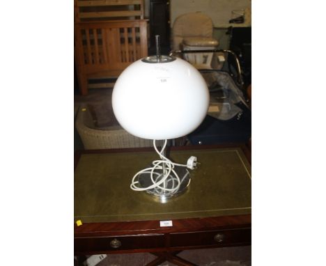 A RETRO TABLE LAMP