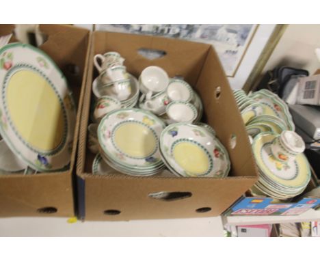 THREE TRAYS OF VILLEROY AND BOCH FRENCH GARDEN FLEURENCE TEA AND DINNER WAREFrench Fleurence17 cm teaplates 8, long platter 3