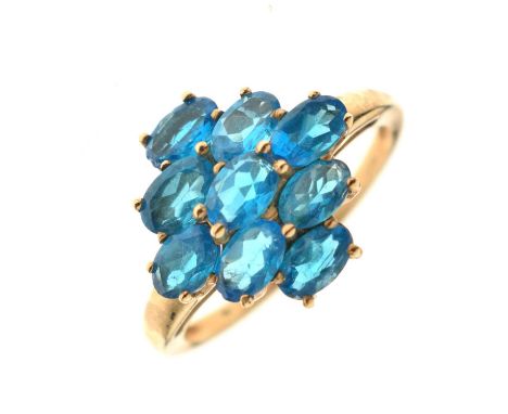 Blue topaz-coloured multi-stone 9ct gold dress ring, size O, 2.4g gross approx
