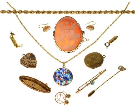 Quantity of gold and yellow metal mounted jewellery including a diamond set 15ct gold bar brooch, 5.1g gross approx, a 9ct go