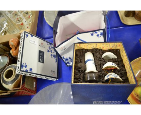 ORIENTAL BOXED TEA CEREMONY SERVICE