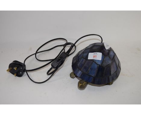 GLASS LAMP MODELLED AS A TORTOISE