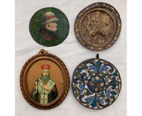 Four miniature items to inc a relief roundel of the Last Supper, a decorative Persian enamel, a portrait of Christ and an oil