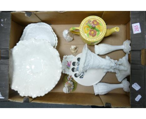 A mixed collection of items to include Spode Cream Ware, Wade Heath Embossed teapot, vintage The Beatles theme saucer etc 