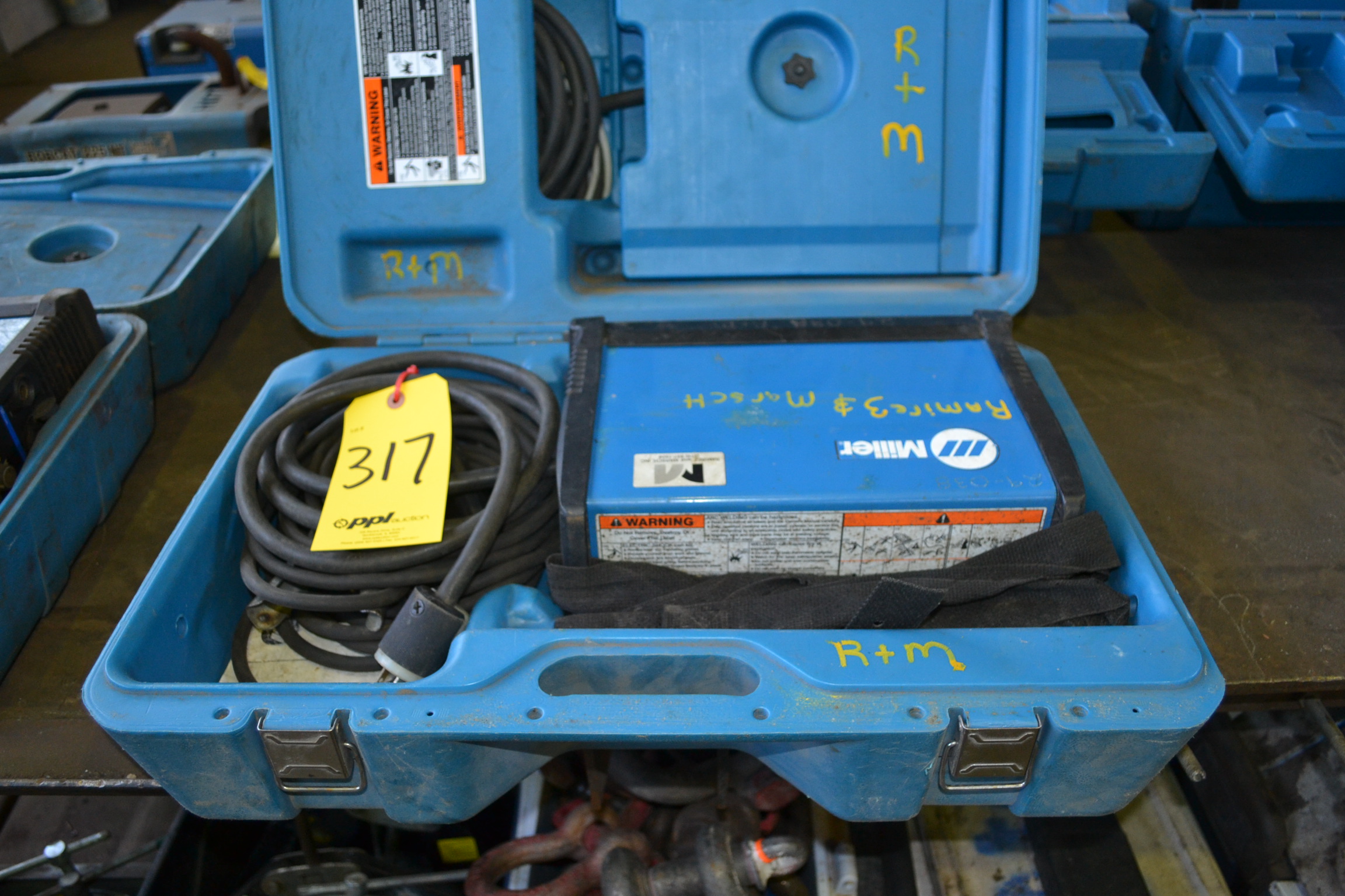 Miller 150 Amp MaxStar 150STL TIG/Stick Welder, S/N LG060260M (2000