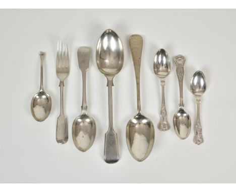 A small quantity of 19th and 20th century silver flatware, 10.7 tr.oz. (8) 