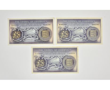 BRITISH BANKNOTES - The States of Guernsey Five Pounds (3), c. 1969, Signatory C. H. Hodder, serial number B235286 &amp; Sign
