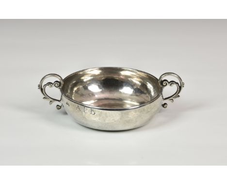 A Channel Islands silver Jersey pattern christening cup, maker's mark GS beneath a fleur-de-lys and coronet struck once below