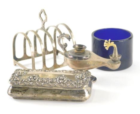 Various silver, George V toast rack with shaped handle, Birmingham 1929, 9cm wide, Aladdin's lamp and a silver jar, 6½oz all 