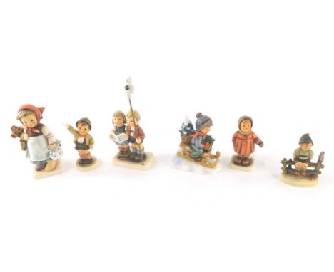Various Goebel Hummel boxed figures, to include Come Back Soon, 10cm high, girl on tree stump, etc. (6)