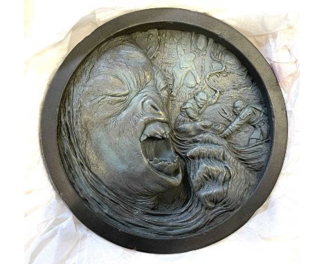 Sideshow Weta Lord of the Rings medallion - The Birth of the Uruk-Hai, 1000/10,000 in original box/packaging with certificate