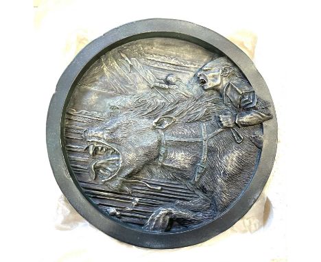 Sideshow Weta Lord of the Rings medallion - The Warg Riders, 899/1000, in original box/packaging with certificate