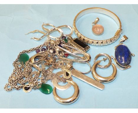 A 925 silver-hinged bangle, a silver chain necklace and other silver jewellery.