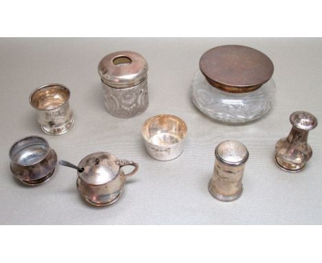SILVER BALUSTER THREE PIECE CRUET BY J GLOSTER LTD., BIRMINGHAM 1943, 3 OTHER CRUETS AND A SPOON (242.2g) AND TWO SILVER TOPP