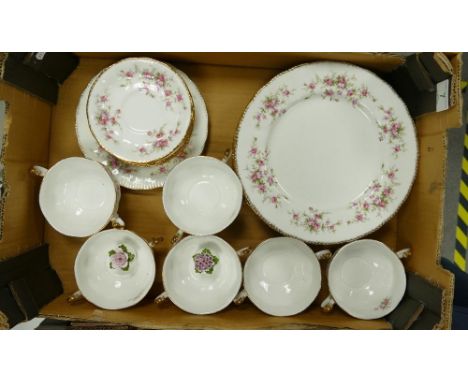 Paragon Victorian Rose items to include: 6 two handled soup bowls, 6 dinner plates, 6 saucers, 1 side plate (1 tray) 