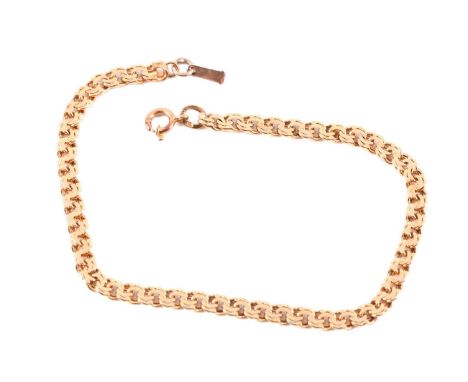 A Garibaldi link bracelet, fastens with a spring-ring clasp, yellow metal marked '750', overall length 19.5 cm, total weight 