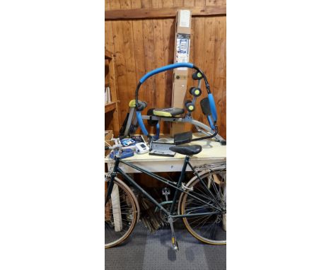 A ladies frame bicycle, five gears, 28 inch wheels, together with a Wonder Core exerciser, with manual, an unbranded ab train
