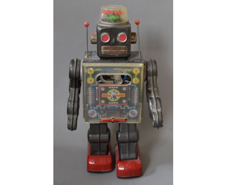 Japanese tinplate robot. Clean battery compartment, overall F/G some areas of surface rust. 