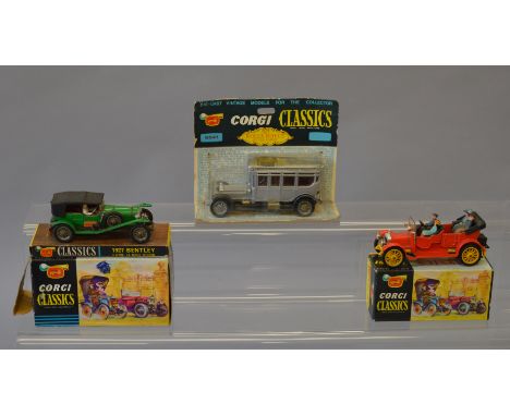 3 x vintage Corgi Classics models: Scarce 9021; 9041 and 900, all boxed.