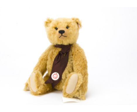 A Steiff limited edition British Collector’s Teddy Bear 2008, 1343 of 3000, in original box with certificate