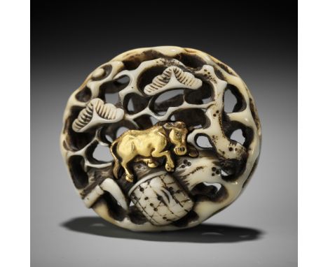 A FINE GOLD-INLAID RYUSA WALRUS TUSK MANJU NETSUKE REFERENCING THE TEN OX HERDING PICTURESUnsignedJapan, Tokyo, Asakusa distr