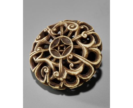 A STUNNING ANTLER RYUSA MANJU NETSUKE, ATTRIBUTED TO OZAKI KOKUSAIAttributed to Ozaki Kokusai (1835-1892), unsignedJapan, Shi