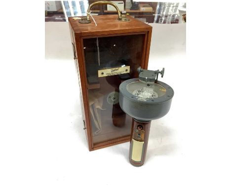 Sestrel hand held compass in fitted wooden case