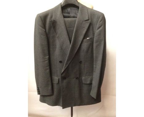 Gentlemen's Grey wool suit by Harvie and Hudson, Jermyn Street, London. Size 42 R. With a Harvie and Hudson suit carrier. Plu