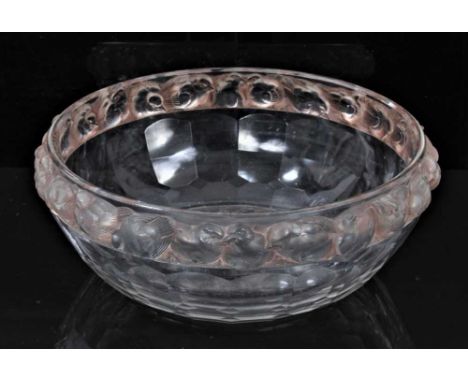 Lalique Mesanges glass bowl with bird decoration to rim, signed R Lalique, 24cm diameterCondition report: Quite heavily scrat
