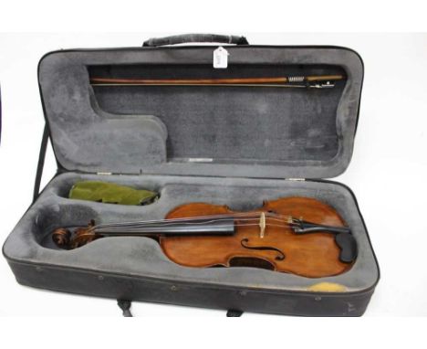 Viola by Gordon Harris, cased with bowCondition report: Total length 69cm. Width across lower bouts 26cm.